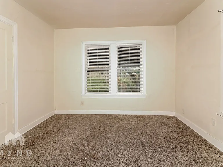 1322 Verbena St — Photo 16