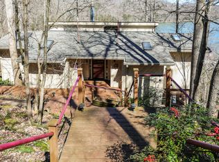 566 November Dr, Smithville, TN 37166