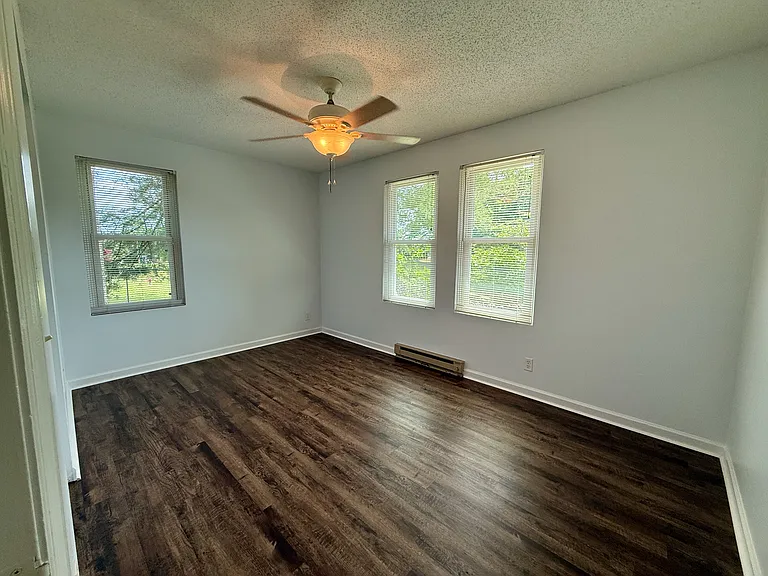 645B Flint Hill Rd — Photo 5