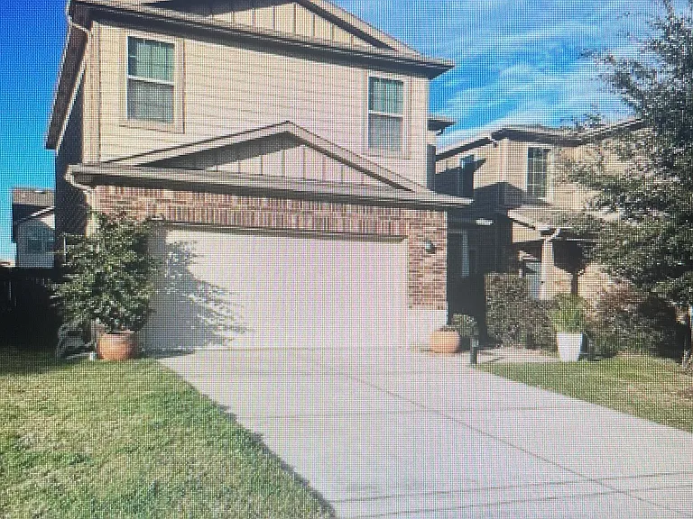 15830 Grey Boulder Dr — Photo 3