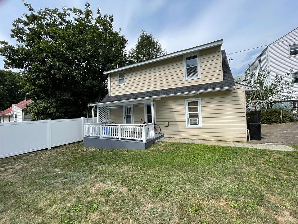 1st image of 15 Emmalon Ave #B