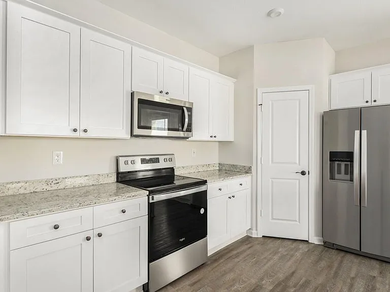 489 Samara Ct S — Photo 6