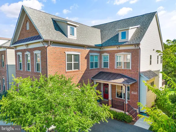 44693 Malden Pl, Ashburn, VA 20147