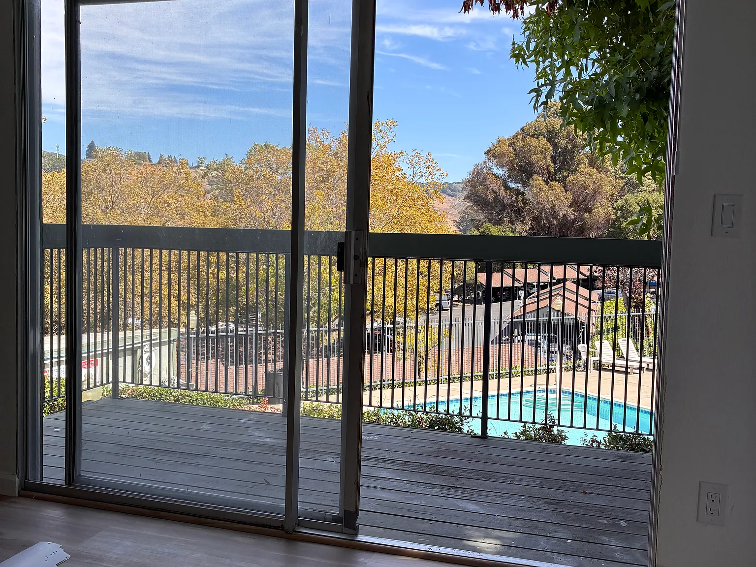 2 bed, 792 sqft, $2,450 — Photo 2