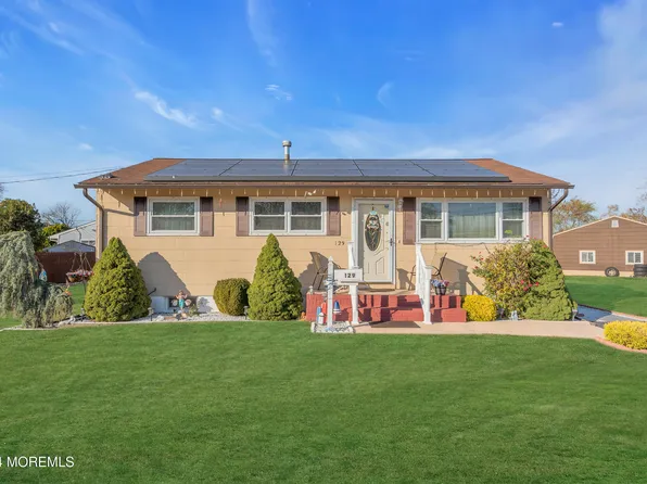 129 Dittmar Drive, Toms River, NJ 08757