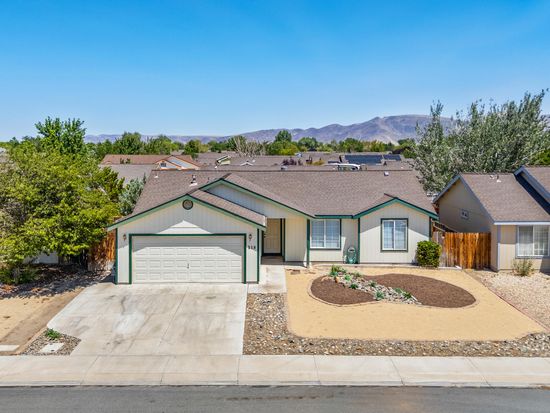 518 Garden Cir, Fernley, NV 89408