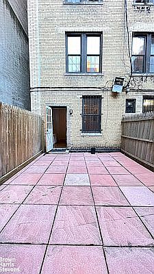 1st image of 15-17 Park Ave #G1