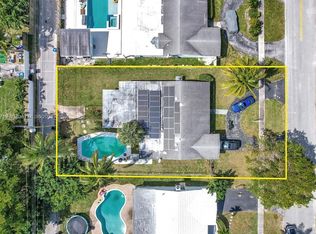 4524 Jackson St, Hollywood, FL 33021