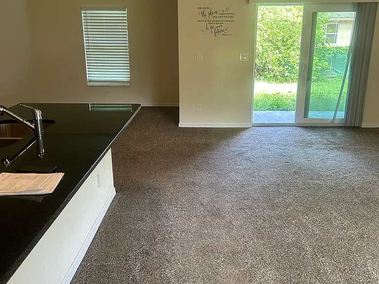 6052 N Moss Cir — Photo 4
