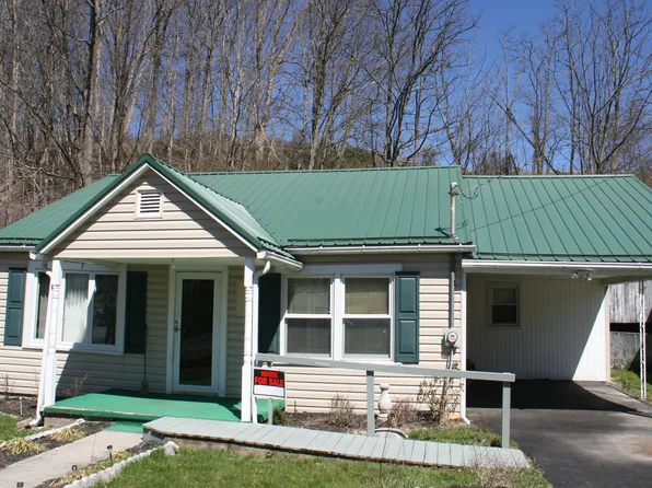 607 Saint Clairs Creek Rd, Chilhowie, VA 24319