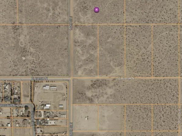 180th East M #14, Palmdale, CA 93591