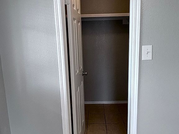 4th image of 2412 W Elisa Ln #11181322