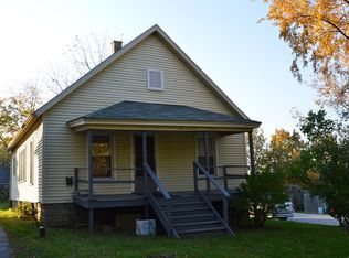 921 Deep Haven Dr, Joliet, IL 60432