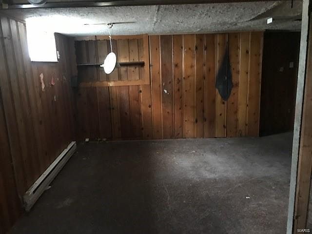 2nd image of 8139 Rector Dr