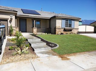 232 Singleton Canyon Rd, Calimesa, CA 92320