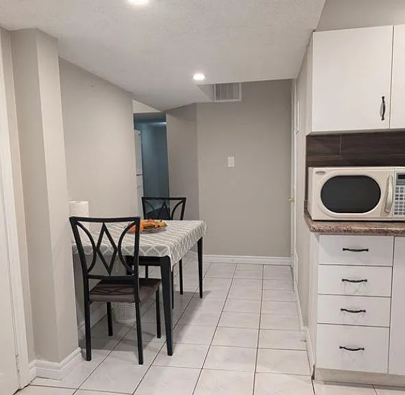 226 Saint Joan Of Arc Ave #BASEMENT — Photo 6