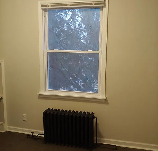 812 Edgewood Ave #4 — Photo 3