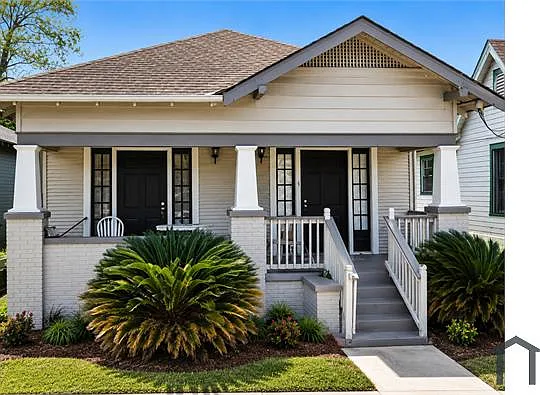 2 bed, $1,350 — Photo 1