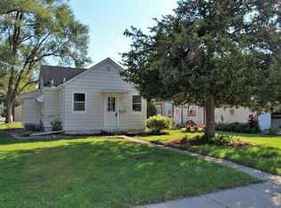 356 28th Ave, East Moline, IL 61244