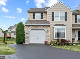 1273 Stonegate Rd, Lansdale, PA 19446