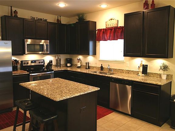 4th image of 7756 Berrenda Dr