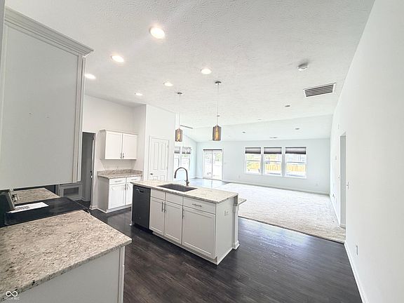 4th image of 10628 Bali Ct