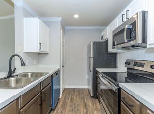 825 Johns Rd #124, Boerne, TX 78006