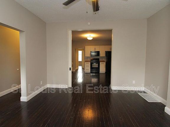 4th image of 3620 Hartford St