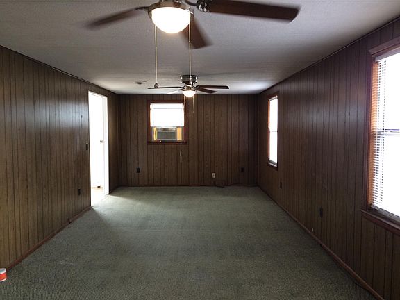 Living room/dining room combo