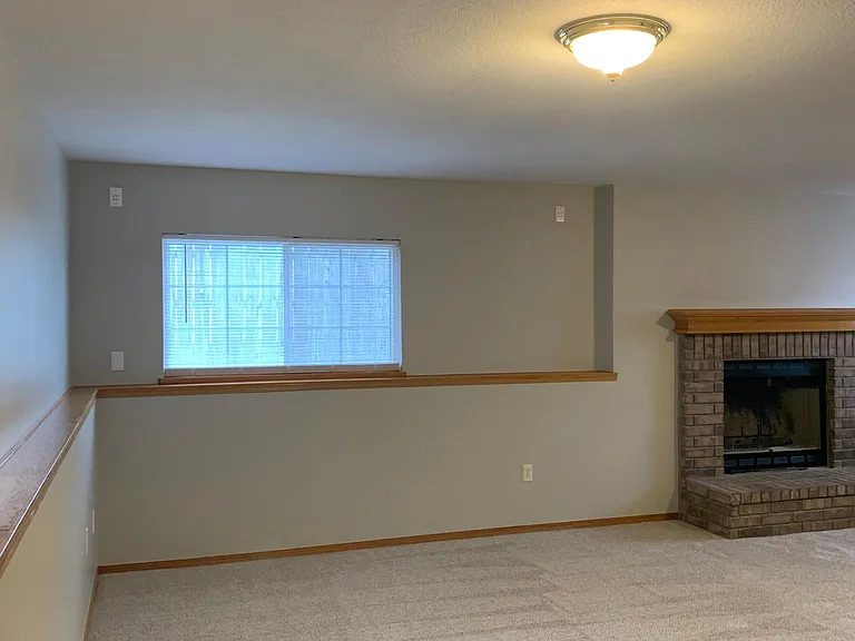 10826 W Ryan St — Photo 23