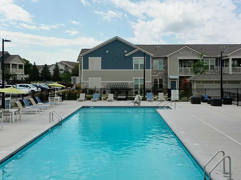 Springs at Lakeville — Photo 36
