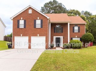 10752 Tara Ln, Hampton, GA 30228
