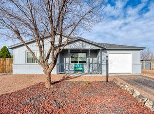 898 Madeira Dr SE, Rio Rancho, NM 87124