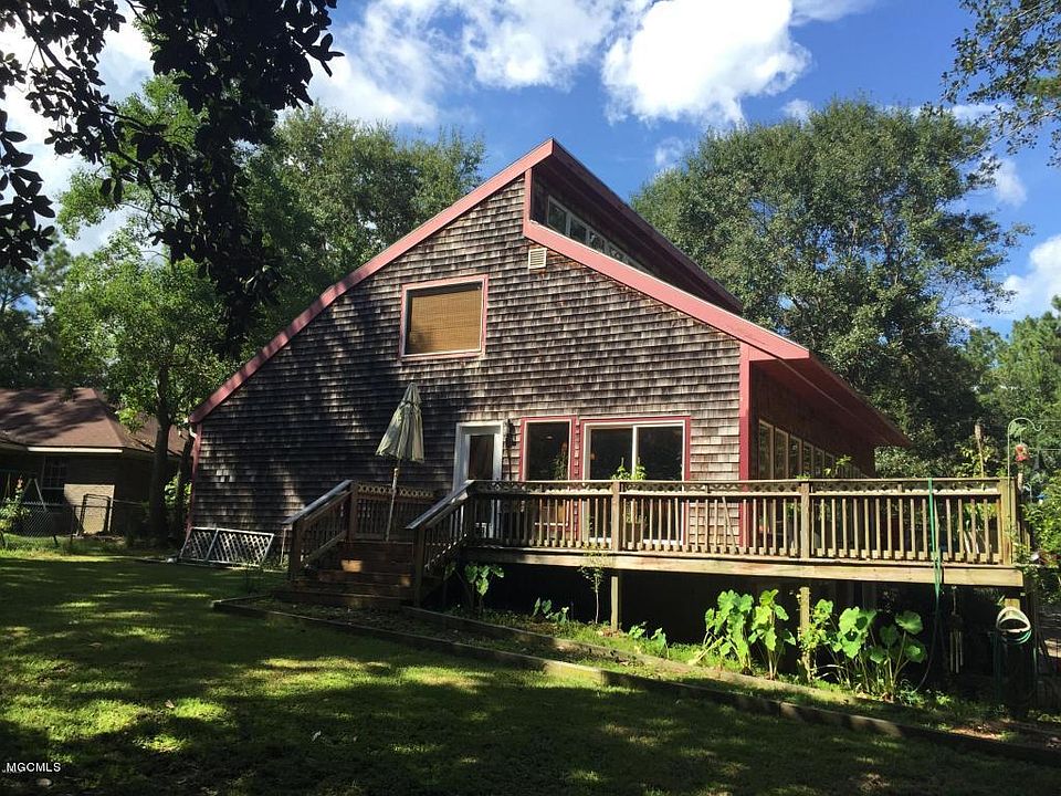 1st image of 2031 Bacot Dr