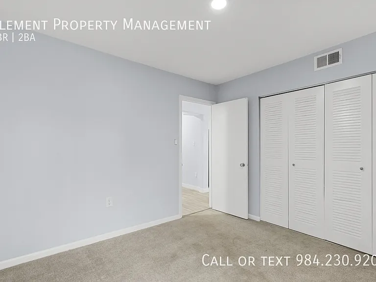 500 Umstead Dr #B203 — Photo 9
