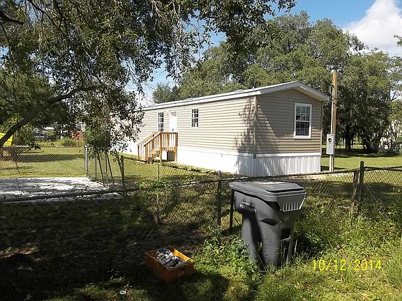 2nd image of 3122 4th St