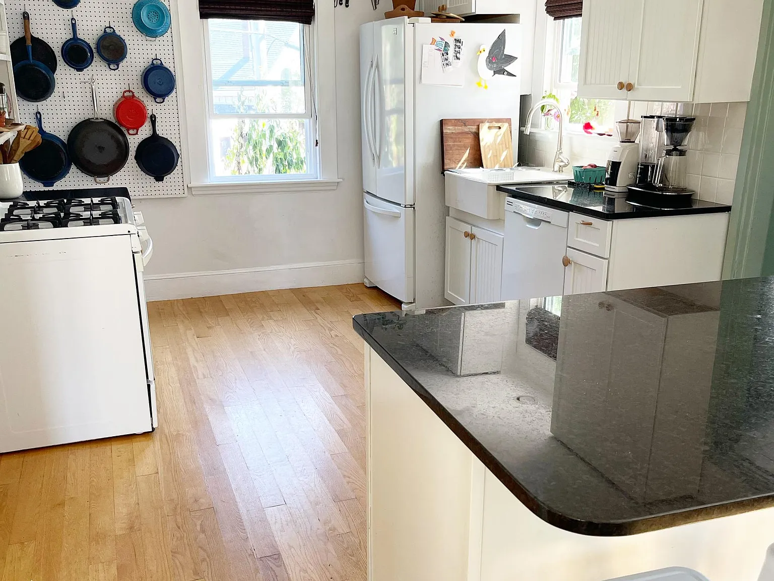 41 E Main St — Photo 4