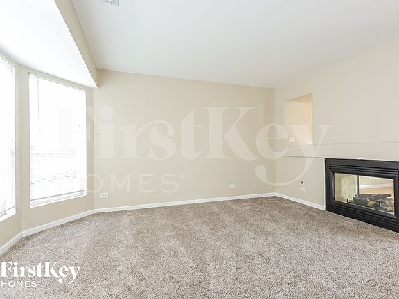 3rd image of 1657 Park Vista Ln
