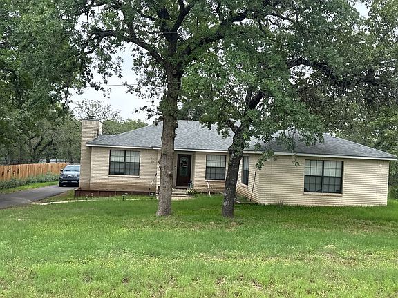 2nd image of 12 Post Oak Rd