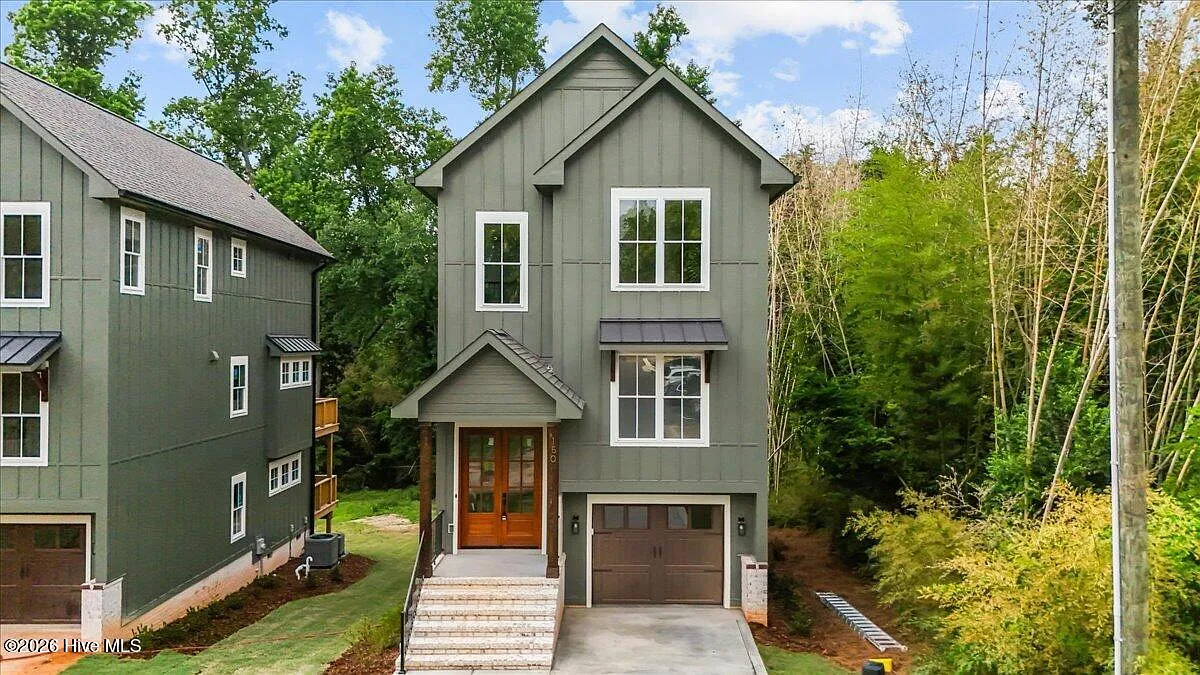 4 bed, 3.5 bath, 2256 sqft, $3,200 — Photo 1