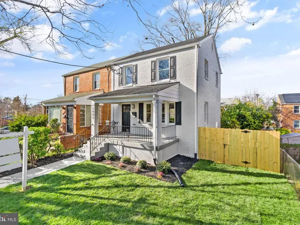 1902 Ridge Pl SE, Washington, DC 20020