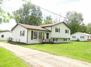 4025 S Portsmouth Rd, Bridgeport, MI 48722