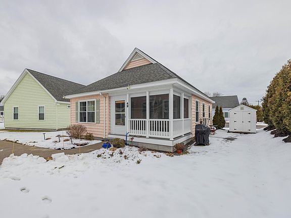 4th image of 49 Summer Winds Drive #49