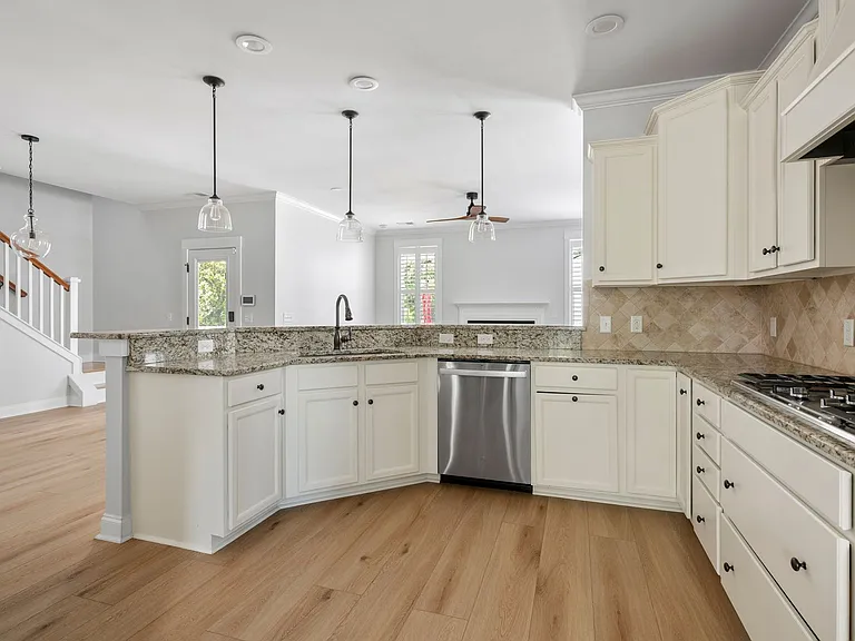 1833 Bermuda Stone Rd — Photo 13