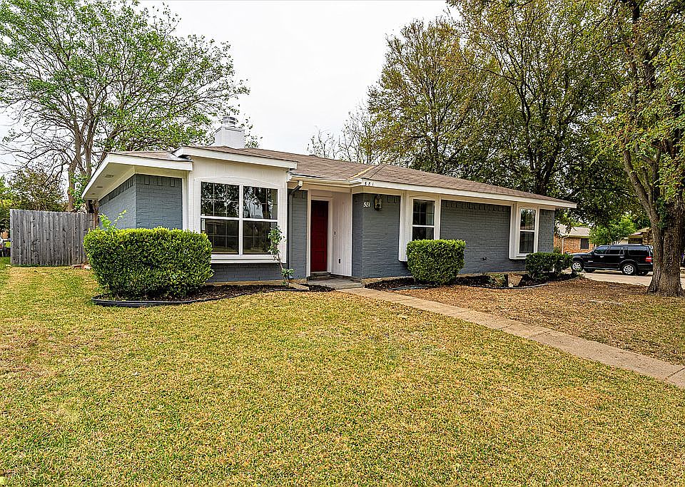 1st image of 581 King Cir