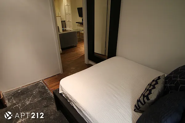 Rented by APT212 INC | media 39