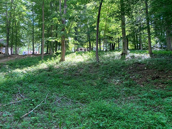 4th image of 664 Fawn Hill Loop
