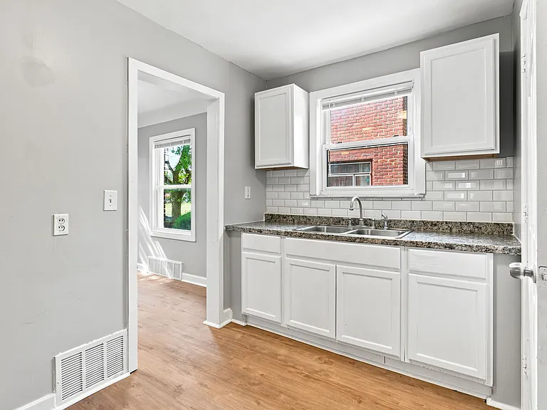 11635 Riad St — Photo 13