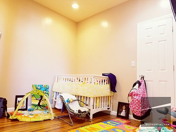 4th image of 44-20 30th Ave #3R