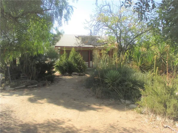 19355 Seaton St, Perris, CA 92570
